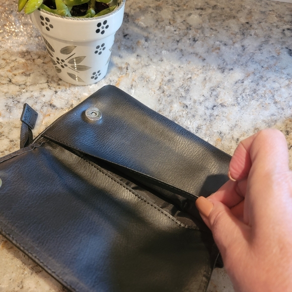 Harley-Davidson purse - Picture 3 of 11